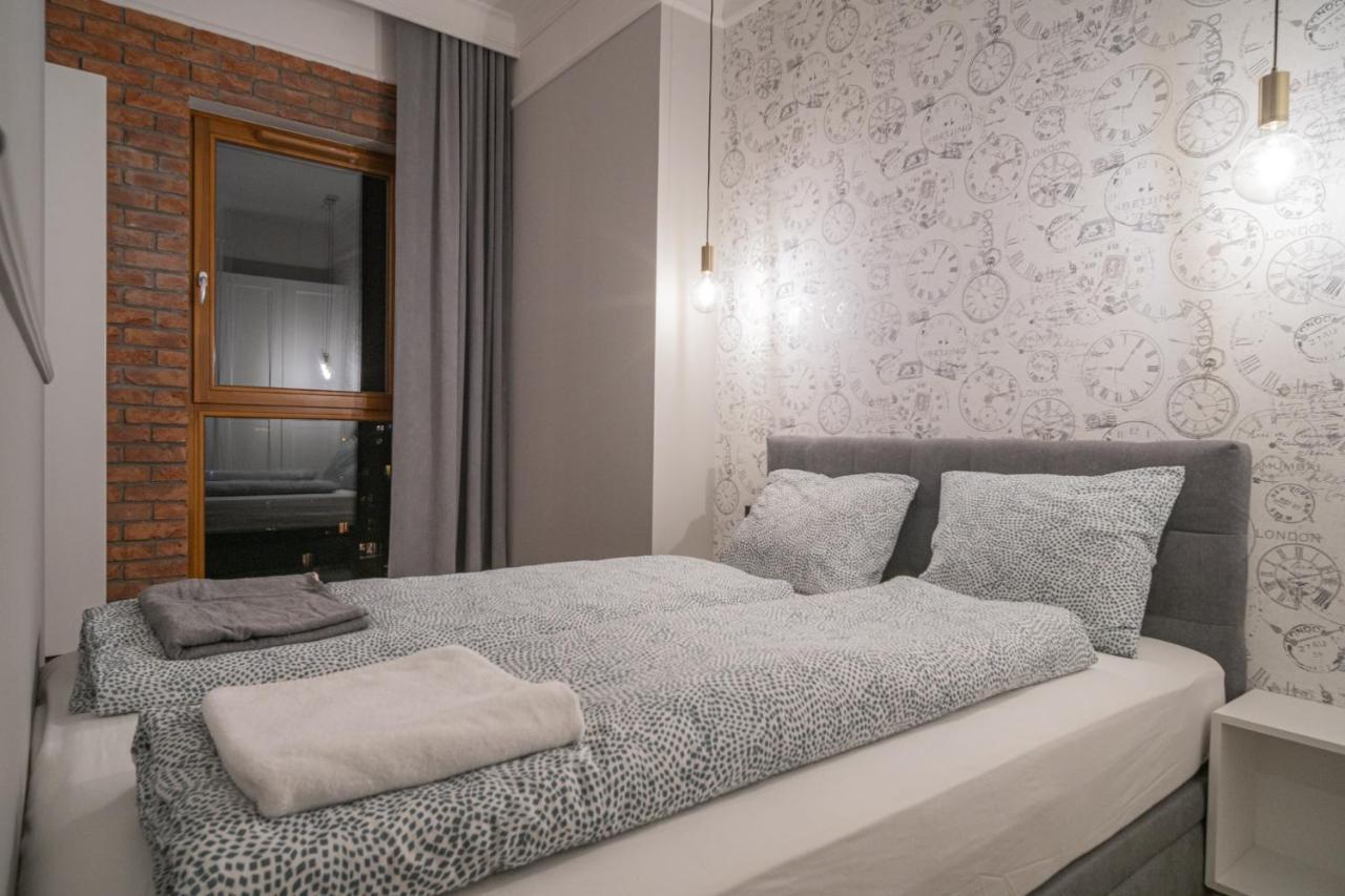 Labo Apartment Metro Mlociny Warsaw Exterior photo